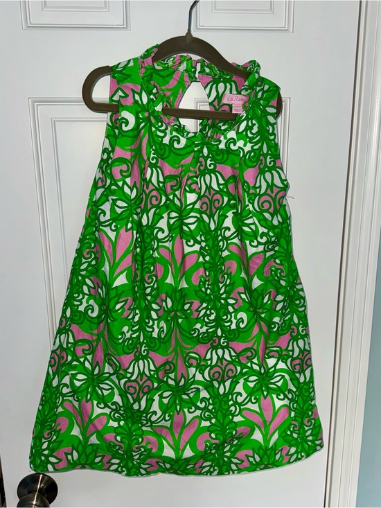 Lilly Pulitzer Other - Girls Lilly Pulitzer Dress Sz 7 Green Pink White Floral Sleeveless Ruffled Neck